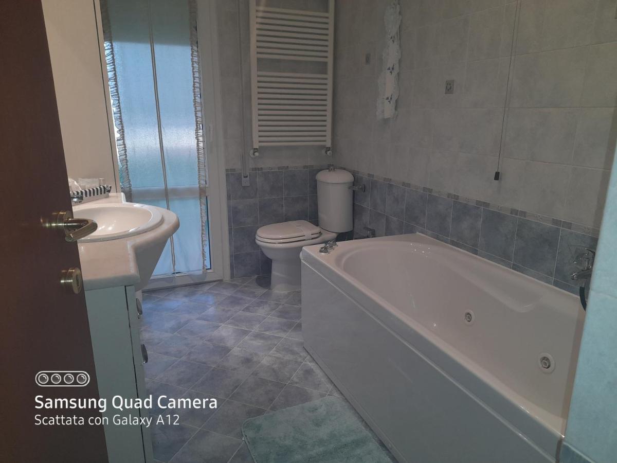 カパンノリLa Casa Di Debby Parcheggio Wi-Fi , Aria Condizionata Gratuitiアパートメント エクステリア 写真