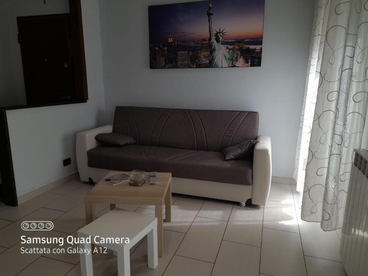 カパンノリLa Casa Di Debby Parcheggio Wi-Fi , Aria Condizionata Gratuitiアパートメント エクステリア 写真